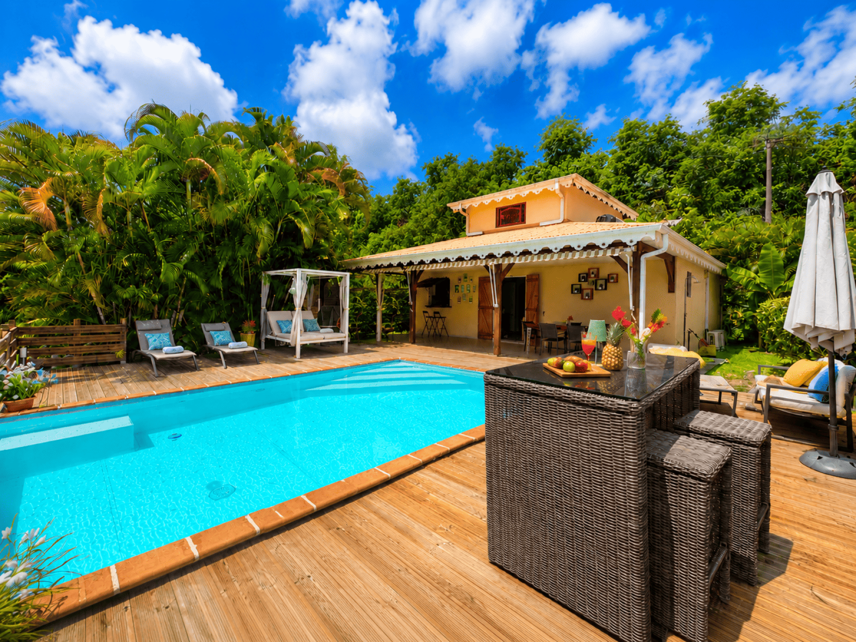 Location villa 6 personnes 3 chambre sainte luce - piscine 